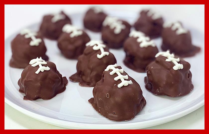 How to Make Fruitcake Footballs